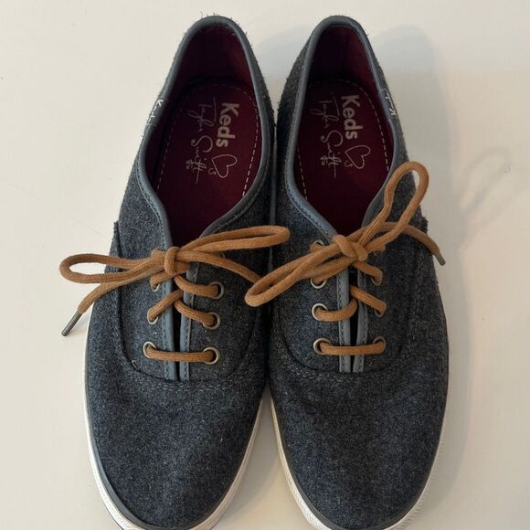 Keds x Taylor Swift Wool Sneaker Shoe Gray Sz 7.5 Swiftie Fall 1989 Cottage Eras - Picture 4 of 11